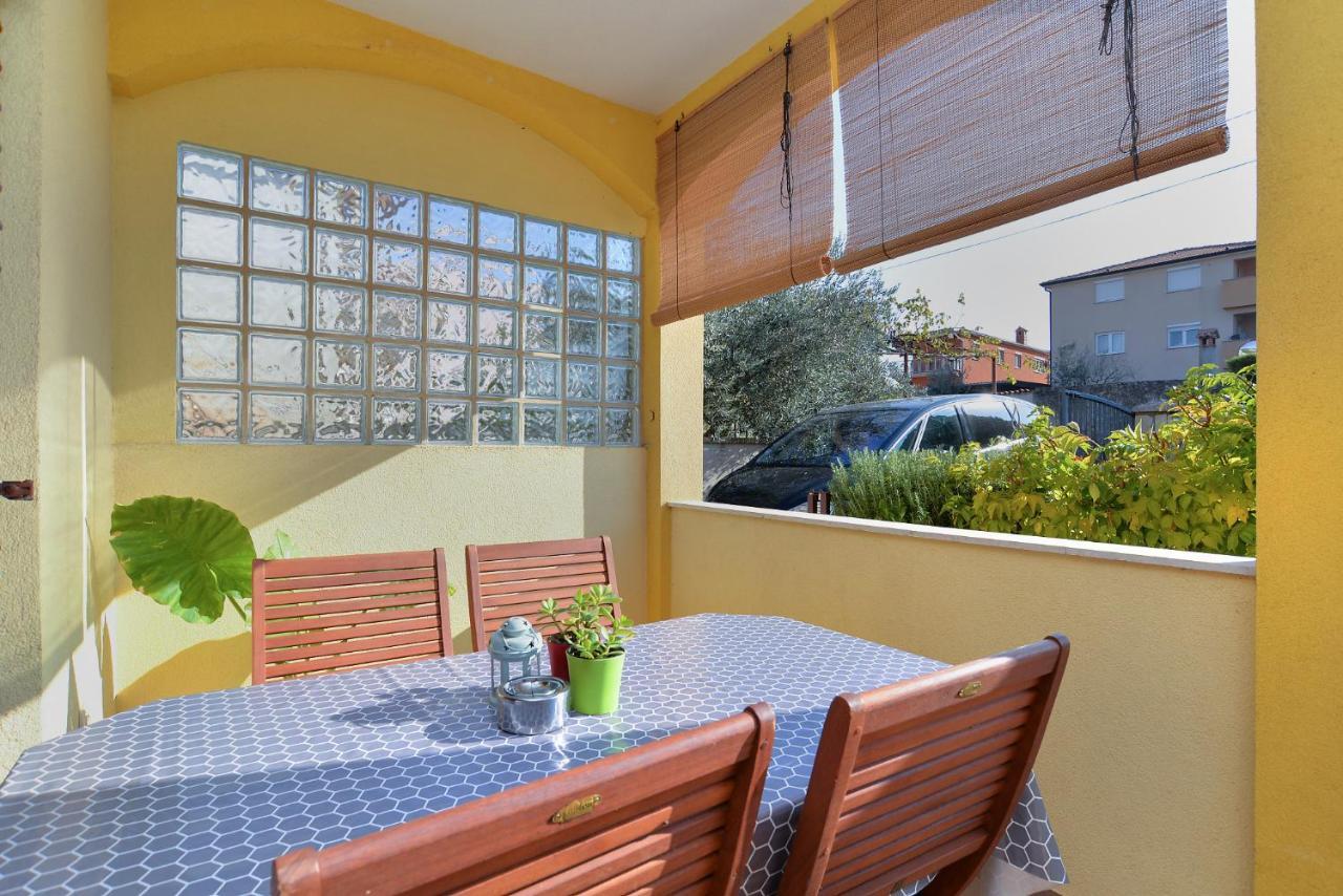 Apartment Jadranko 1761 Peroj Eksteriør bilde